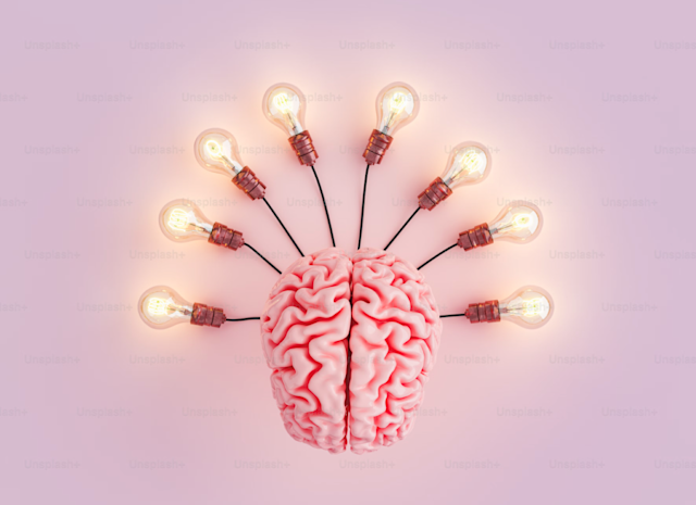 Thinking mind with light bulbs